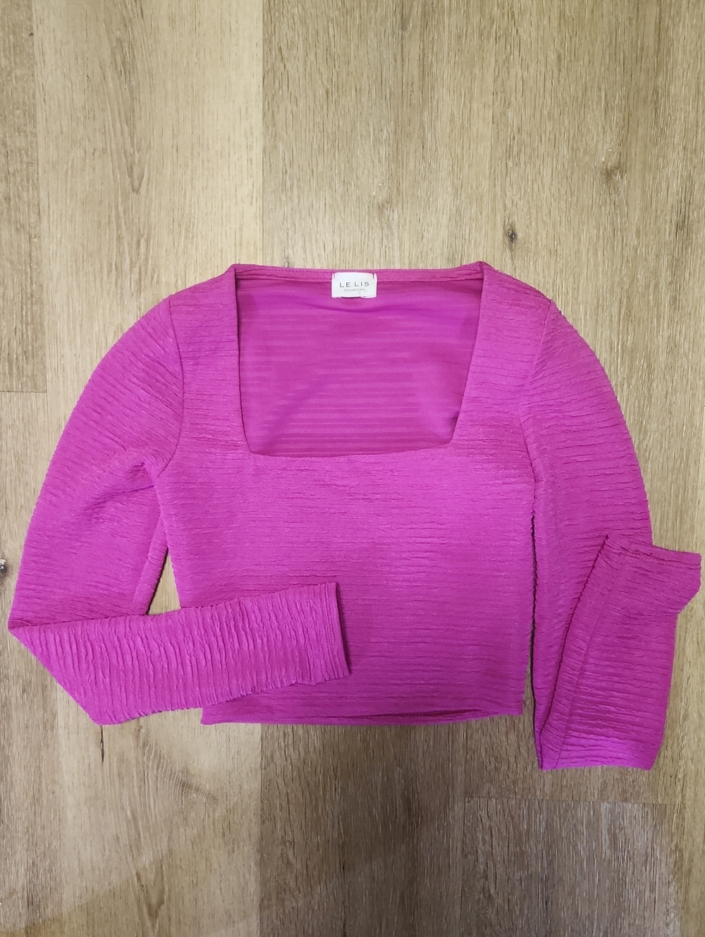 Le Lis Magenta Textured Square-Neck Crop Top
